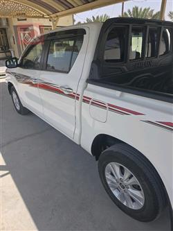 تويوتا هايلوكس